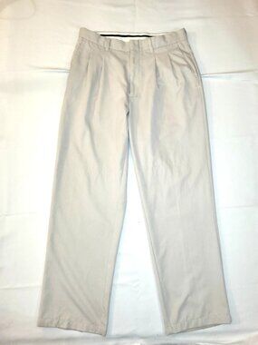 Wilson Ultra Collection Golf Pants Men's 32 Khaki Beige Pleated Casual Pants